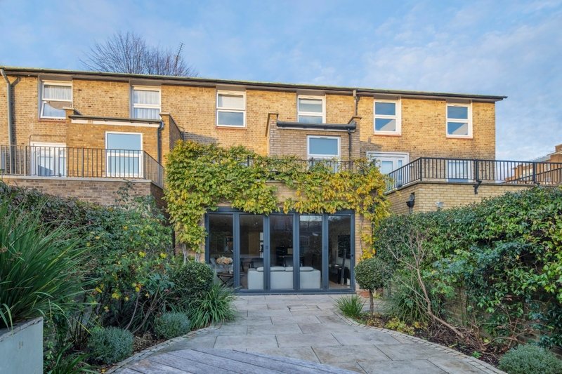 5 Bedroom House for sale in St. Johns Wood Park, London,  NW8 6NN