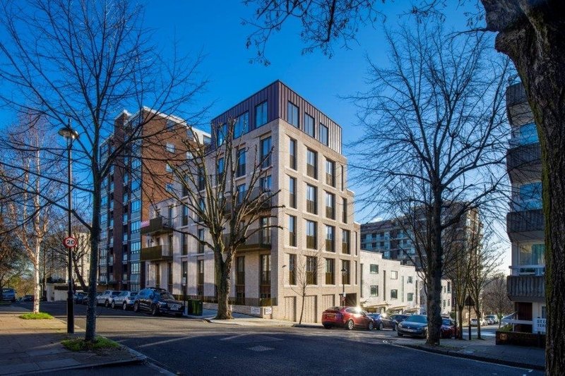 3 Bedroom Flat for sale in St John's Wood, London,  NW8 7QP